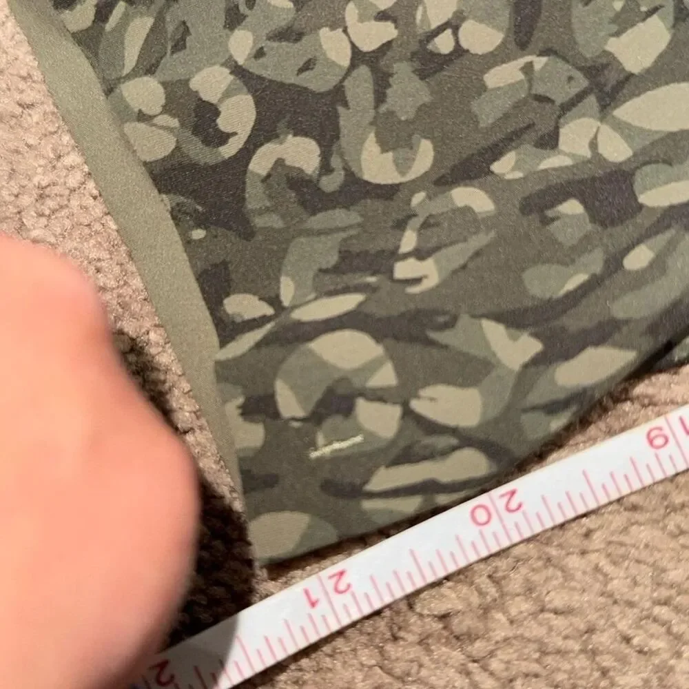 Lululemon Women's Green Leggings